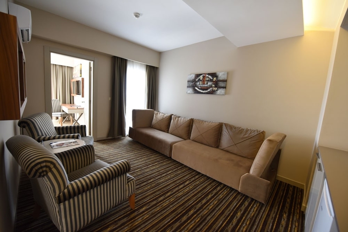 Imagen de la habitación del Hierapark Thermal and Spa Hotel. Foto 3