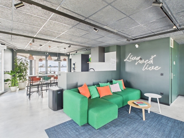 Imagen de los interiores del Hife Bordeaux. Foto 15