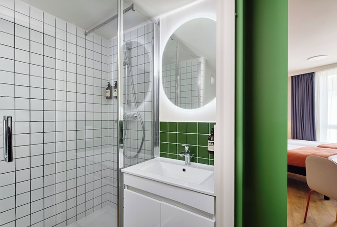 Imagen de la habitación del Hife Paris Issy. Foto 13