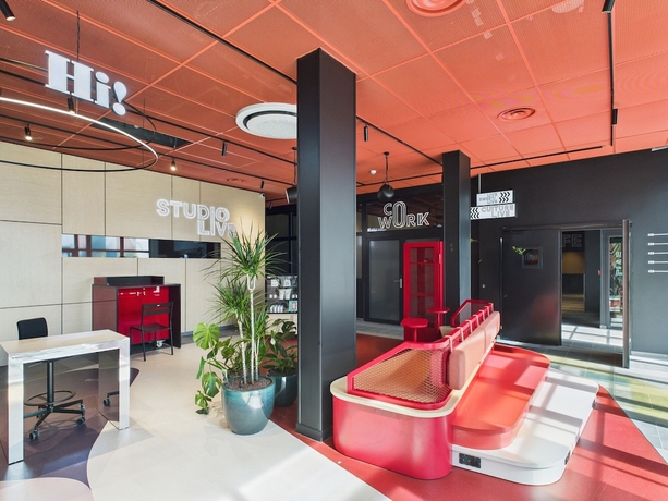 Imagen de los interiores del Hife V&eacute;lizy. Foto 11