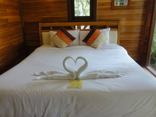 Imagen de la habitación del High Life Bungalow. Foto 14