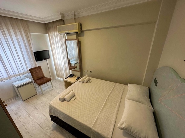 Imagen de la habitación del Hikmethan Otel. Foto 5