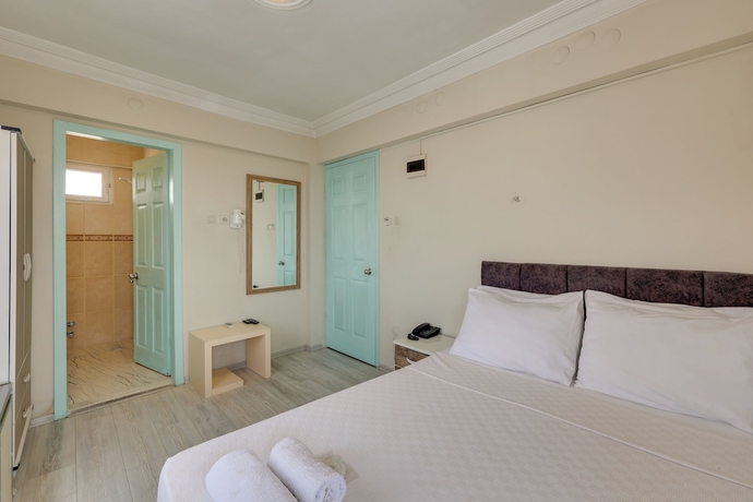 Imagen de la habitación del Hikmethan Otel. Foto 8