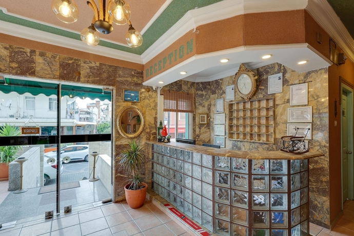 Imagen de los interiores del Hikmethan Otel. Foto 18