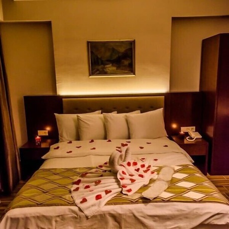 Imagen de la habitación del Hill River Hotel. Foto 19