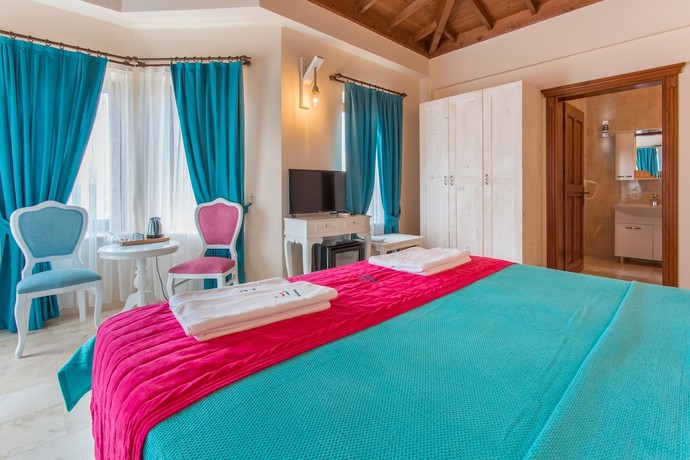 Imagen de la habitación del Hillcity Hotel - Adults Only. Foto 3