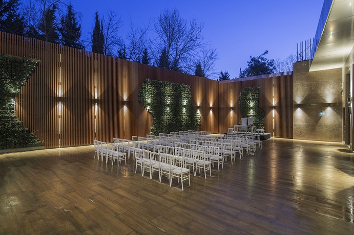 Imagen de los exteriores del Hilton Garden Inn Istanbul Airport. Foto 5