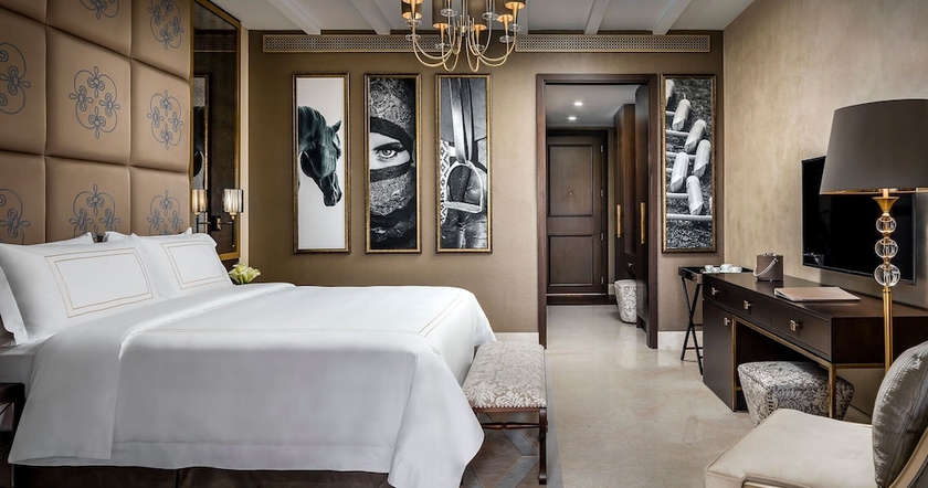 Imagen de la habitación del Hilton Luxury Hotel &ndash; Rooms Only | Mandatory All-Inclusive Paid At Hotel. Foto 6