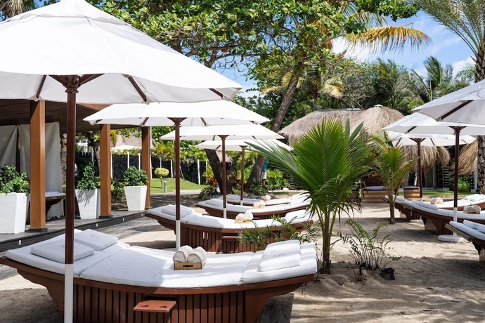 Imagen de la piscina del Hilton Luxury Hotel &ndash; Rooms Only | Mandatory All-Inclusive Paid At Hotel. Foto 15