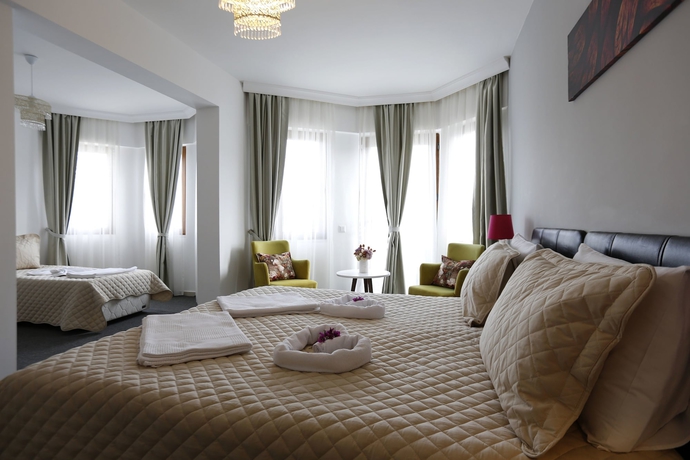 Imagen de la habitación del Himm Hotel. Foto 9