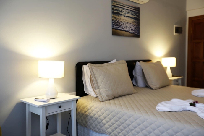 Imagen de la habitación del Himm Hotel. Foto 13