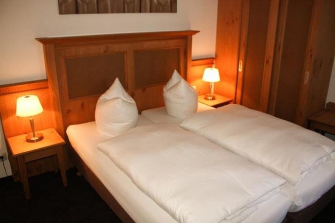 Imagen general del Himmel-landshut-hotel-restaurant-cafe. Foto 11