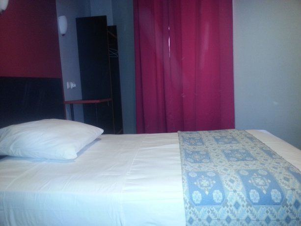 Imagen de la habitación del Hipotel Paris Bastille Saint Antoine. Foto 17