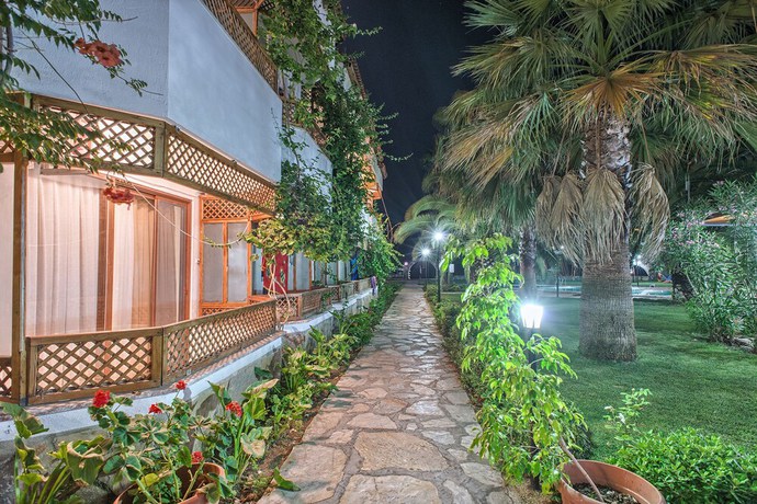 Imagen de los exteriores del Hisaronu Ucpa Hotel. Foto 11