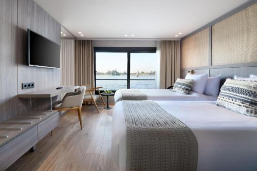 Imagen de la habitación del Historia The Boutique Hotel Nile Cruise -Every Monday from Luxor for 04 & 07 Nights - Every Friday F. Foto 16