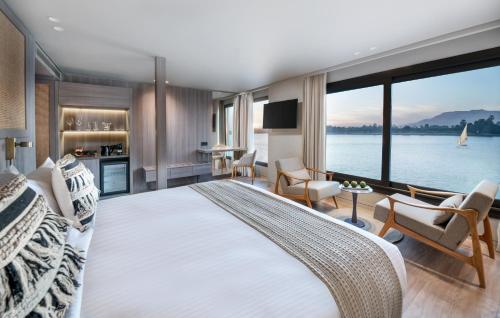 Imagen de la habitación del Historia The Boutique Hotel Nile Cruise -Every Monday from Luxor for 04 & 07 Nights - Every Friday F. Foto 19
