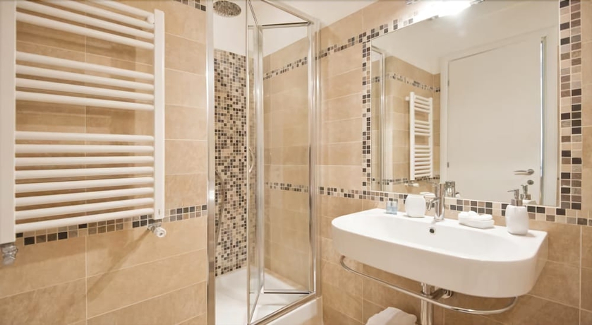 Imagen de la habitación del History Suite. Foto 16