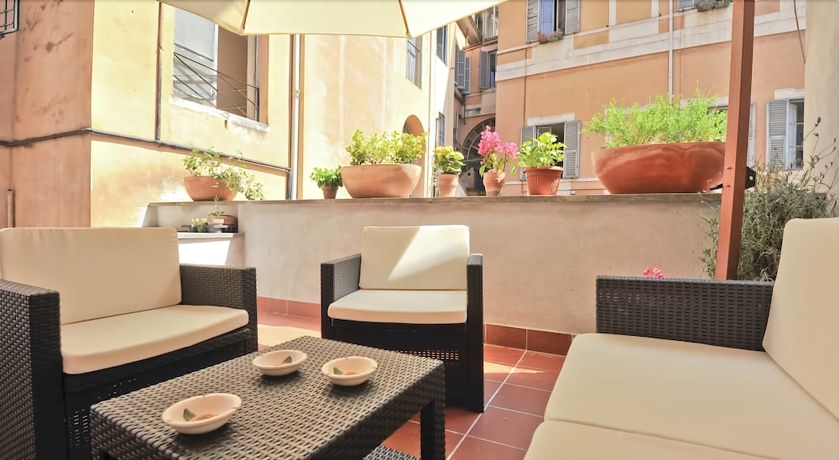 Imagen de los exteriores del History Suite. Foto 18