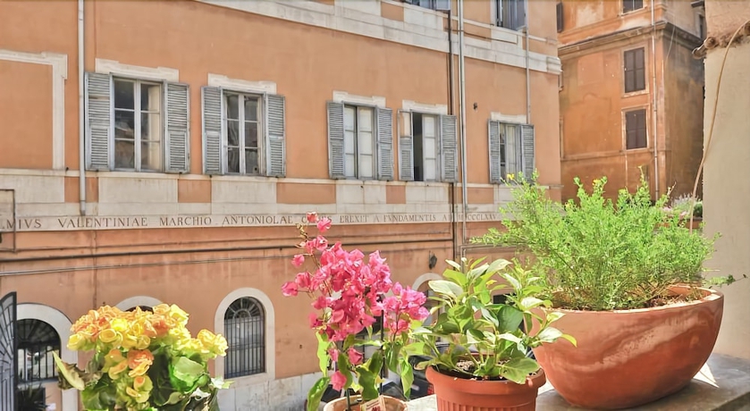 Imagen de los exteriores del History Suite. Foto 19