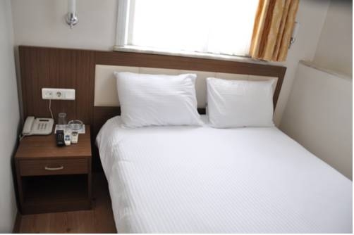 Imagen de la habitación del Hivas Hotel, Estambul. Foto 17