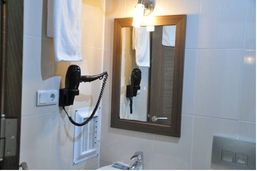 Imagen de la habitación del Hivas Hotel, Estambul. Foto 18