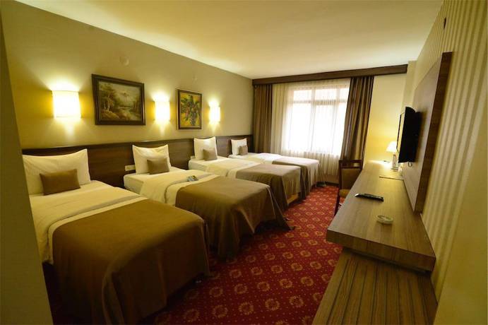 Imagen de la habitación del Hizel Hotel. Foto 7
