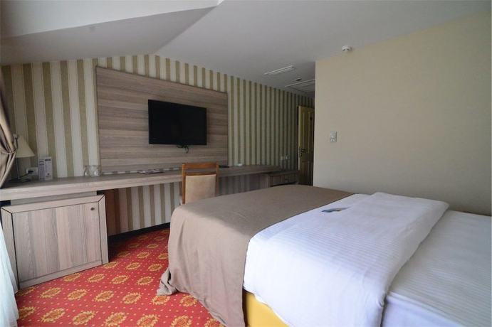 Imagen de la habitación del Hizel Hotel. Foto 11