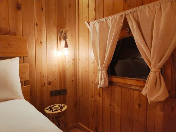 Imagen general del Hobbitton Village. Foto 14