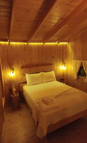 Imagen general del Hobbitton Village. Foto 16