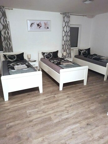 Imagen general del Hochwertige Studios f&uuml;r Monteure. Foto 13