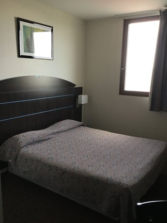 Imagen de la habitación del H&ocirc;tel Akena Gaillac. Foto 3