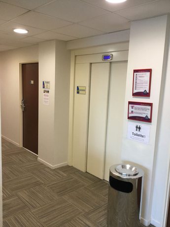 Imagen de los interiores del H&ocirc;tel Akena Gaillac. Foto 17