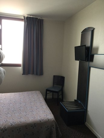 Imagen de la habitación del H&ocirc;tel Akena Gaillac. Foto 12