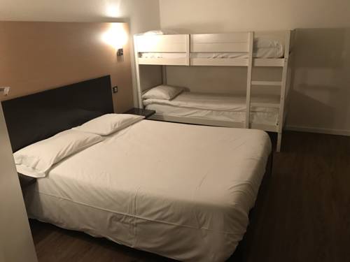 Imagen de la habitación del Hôtel Akena Pierrelaye. Foto 14