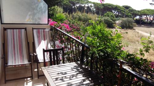 Imagen de la habitación del H&ocirc;tel Almanarre Plage. Foto 10