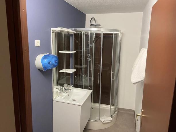 Imagen de la habitación del H&ocirc;tel Amarante Besan&ccedil;on Micropolis. Foto 7