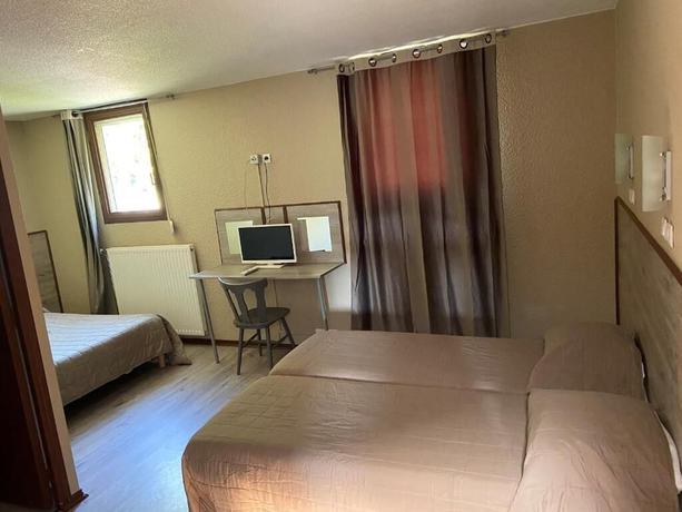 Imagen de la habitación del H&ocirc;tel Amarante Besan&ccedil;on Micropolis. Foto 11