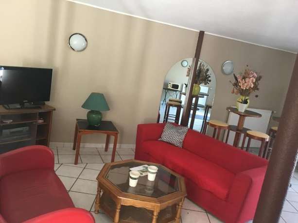 Imagen de la habitación del H&ocirc;tel Amarante Besan&ccedil;on Micropolis. Foto 15