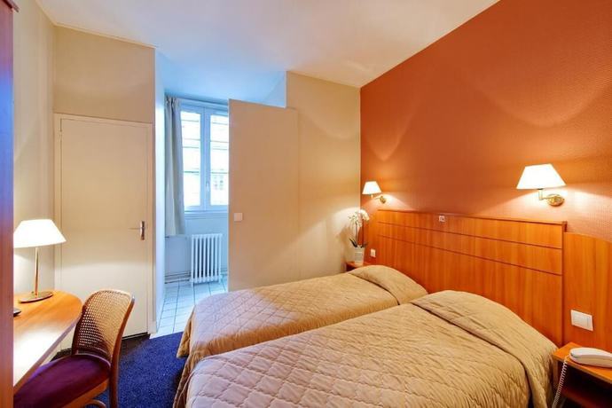 Imagen de la habitación del H&ocirc;tel Astrid, Rouen. Foto 3