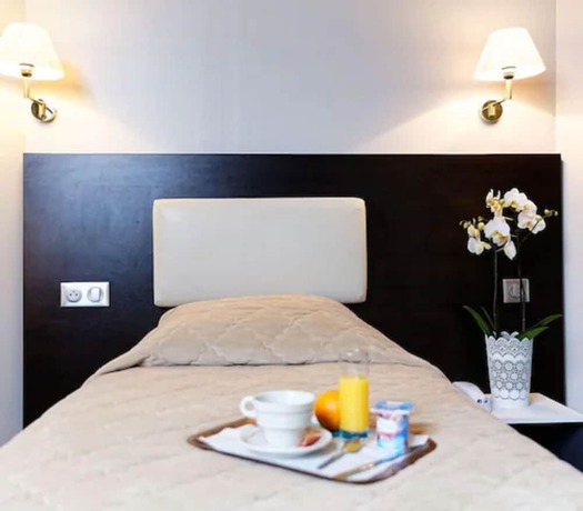 Imagen de la habitación del H&ocirc;tel Astrid, Rouen. Foto 5
