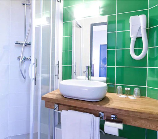 Imagen de la habitación del H&ocirc;tel Astrid, Rouen. Foto 14