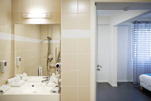 Imagen de la habitación del H&ocirc;tel Atlantica Bordeaux M&eacute;tropole. Foto 6