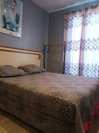 Imagen de la habitación del Hôtel Azur. Foto 7
