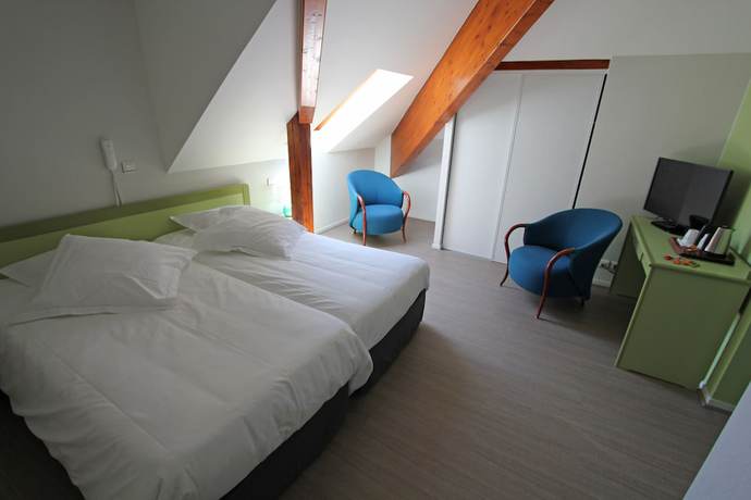 Imagen de la habitación del H&ocirc;tel Beau Rivage, Charavines. Foto 10