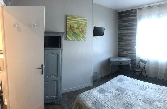 Imagen de la habitación del H&ocirc;tel Berni&egrave;res. Foto 14