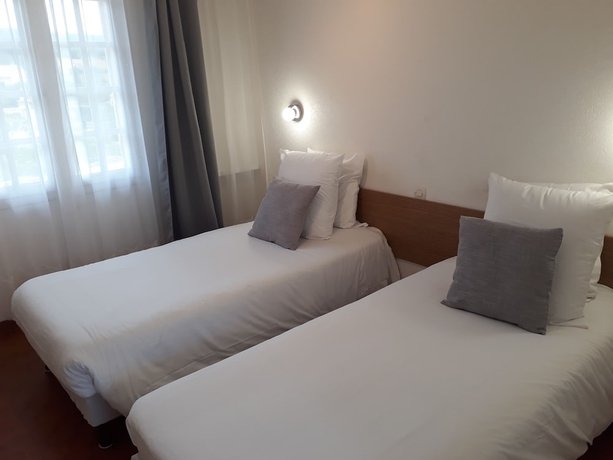 Imagen de la habitación del Hôtel Castel Sainte Anne. Foto 2