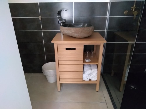 Imagen de la habitación del Hôtel Castel Sainte Anne. Foto 10