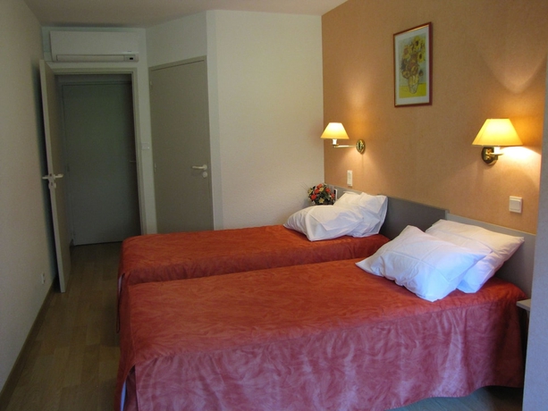 Imagen de la habitación del H&ocirc;tel Chante-perdrix. Foto 10