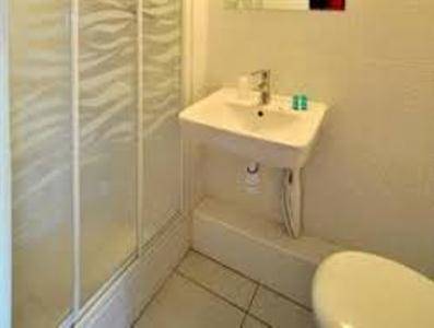 Imagen de la habitación del H&ocirc;tel Class'eco. Foto 2