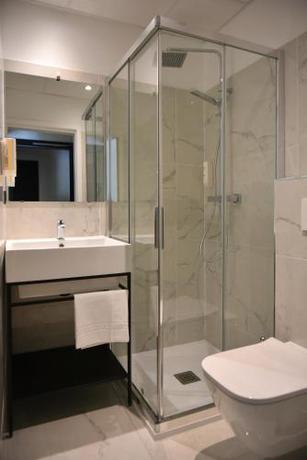 Imagen general del Hôtel Continental, Bastia. Foto 11